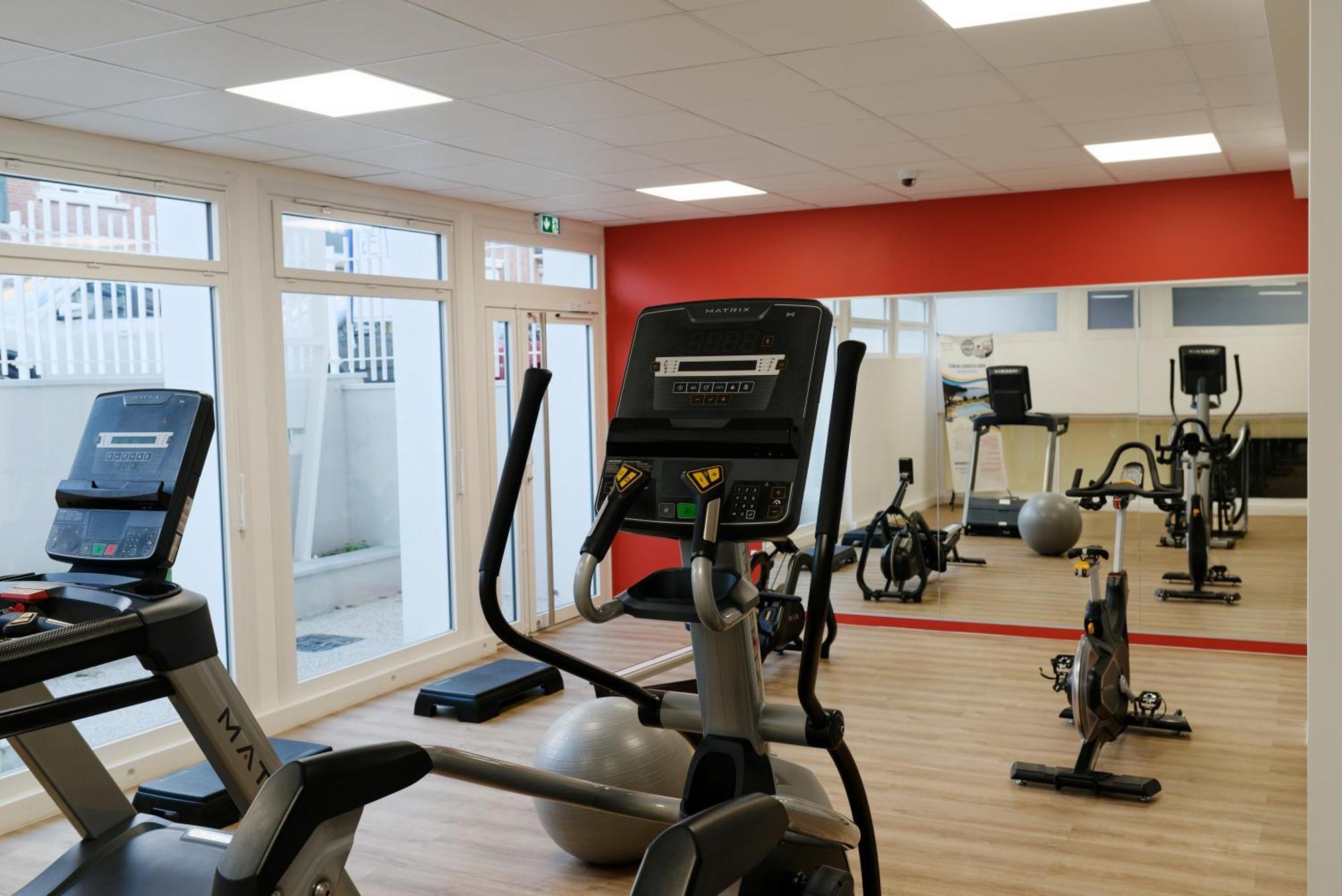 Nemea Appart Hotel Coliseum Amiens Centre Exterior foto
